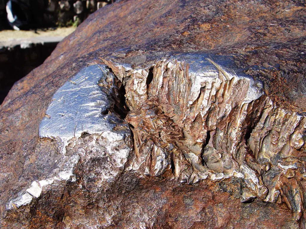 Hoba, el meteorito más grande jamás descubierto en la Tierra