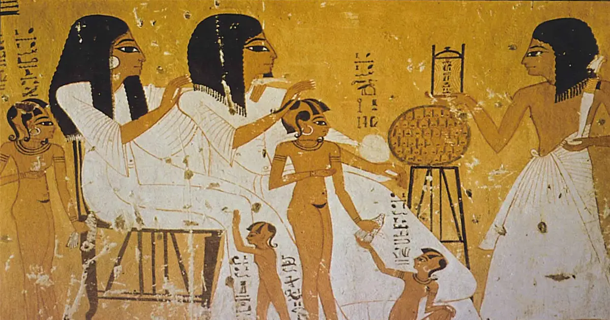 La higiene de los antiguos egipcios, un valor cultural importante: inventaron el desodorante, los cosméticos y la pasta de dientes
