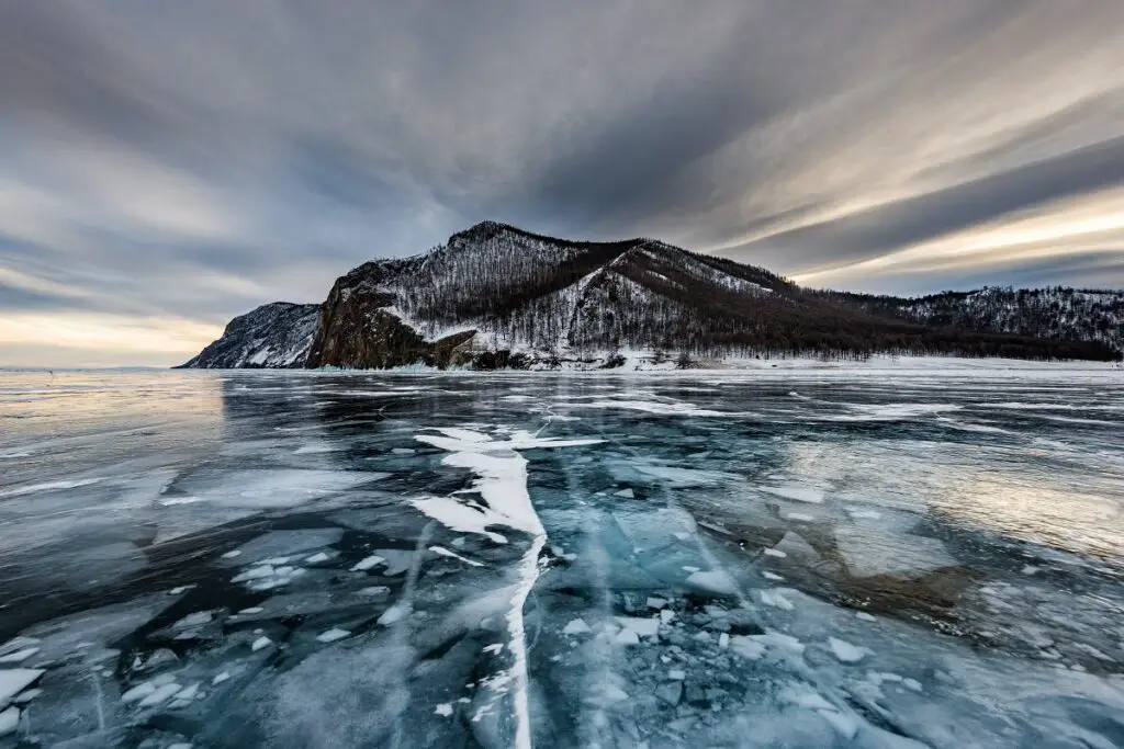 Lago Baikal: el lago más grande, antiguo y profundo de la Tierra