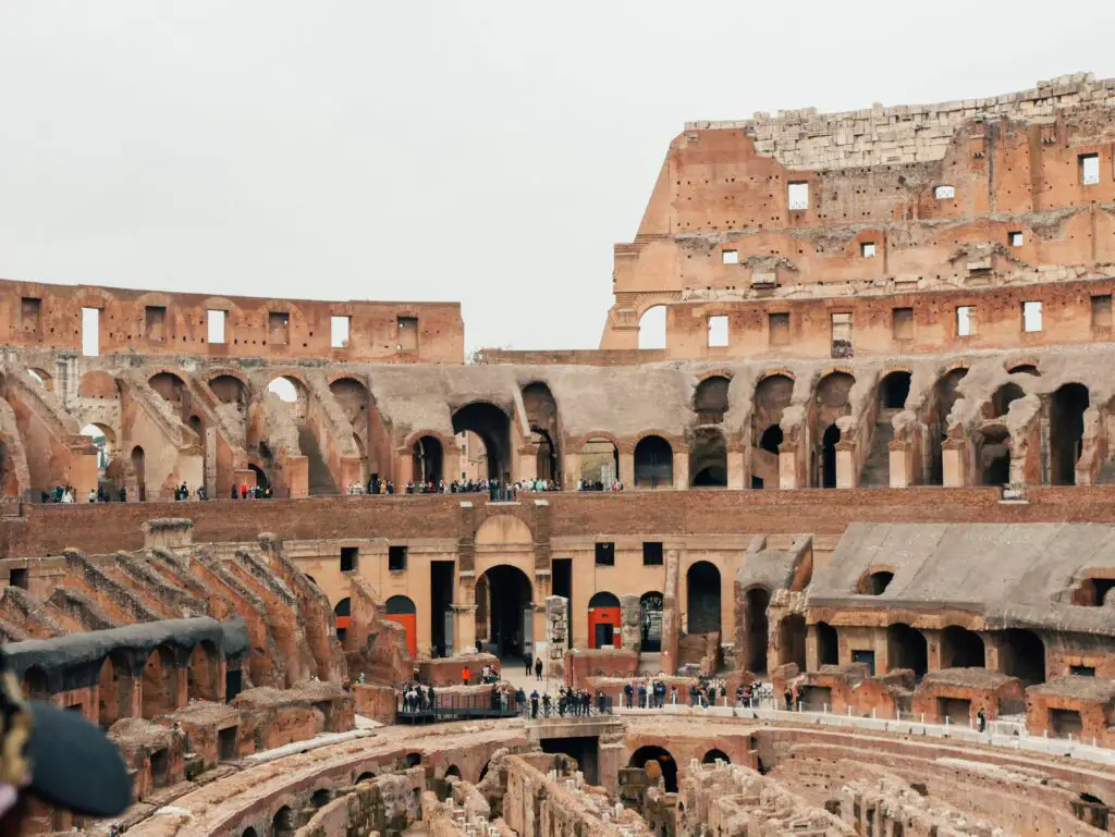 Cómo se construyó una de las 7 maravillas del mundo: el Coliseo