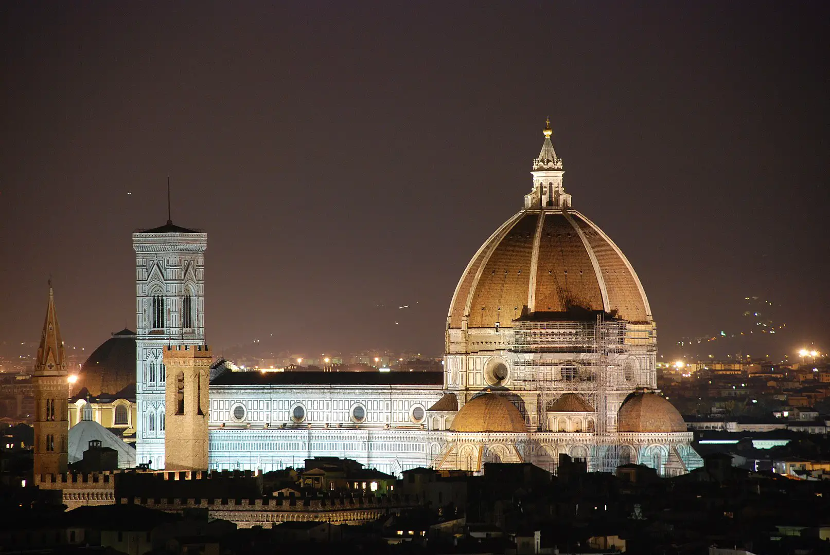 Cómo construyó Brunelleschi la cúpula del Duomo de Florencia, una de las construcciones más bellas de la arquitectura renacentista