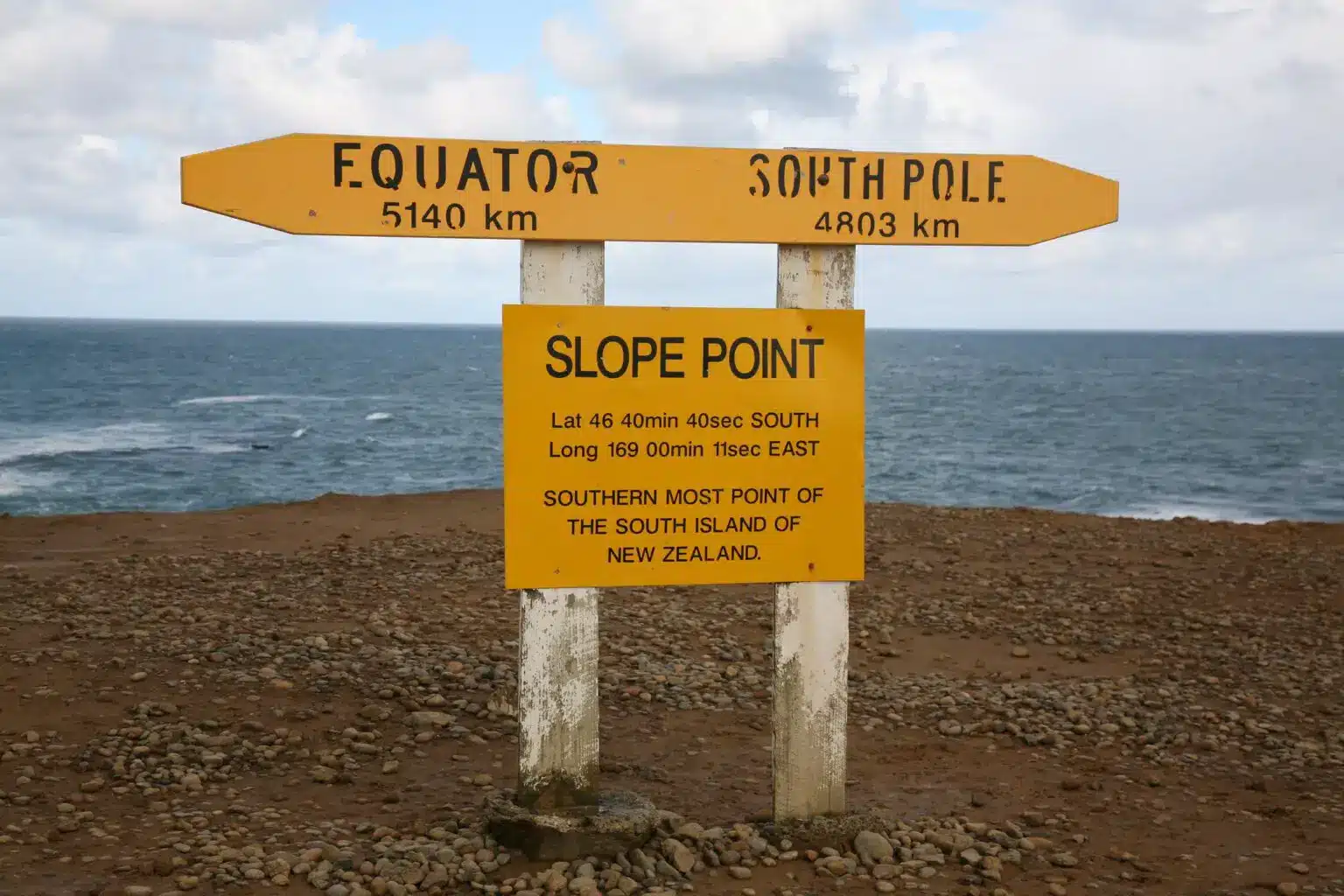 Slope Point: El lugar donde el viento es tan fuerte que los árboles crecen doblados.