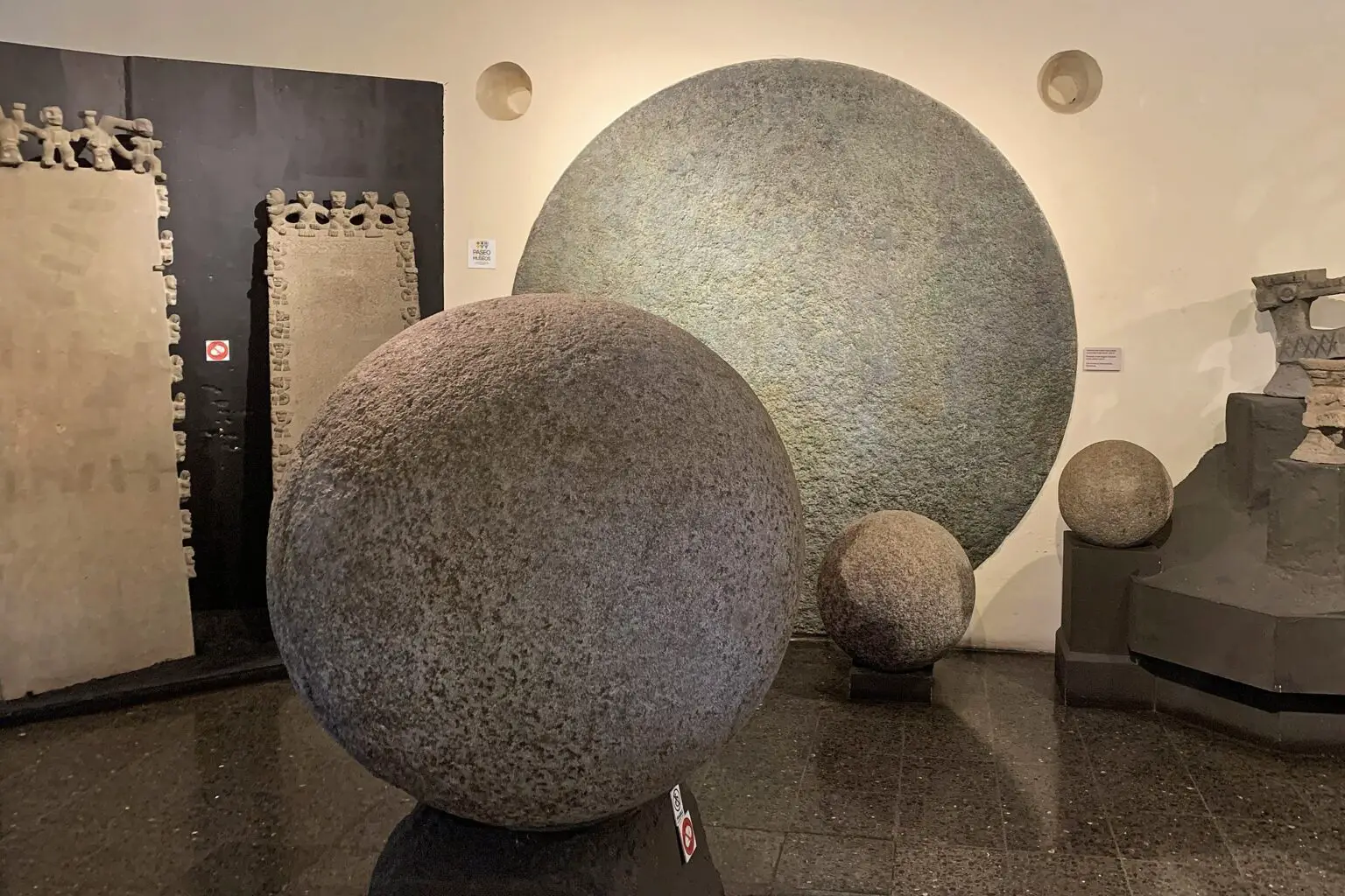 Esferas de piedra antiguas de Costa Rica