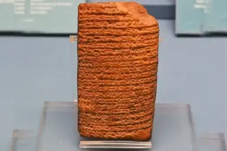 El poema de amor más antiguo de la historia, escrito hace unos 4.000 años: a quién iba dirigido y qué mensaje esconde