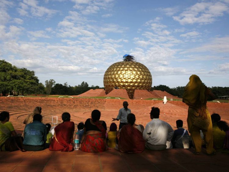 Auroville, la ciudad donde no hay política, ni religión, ni dinero