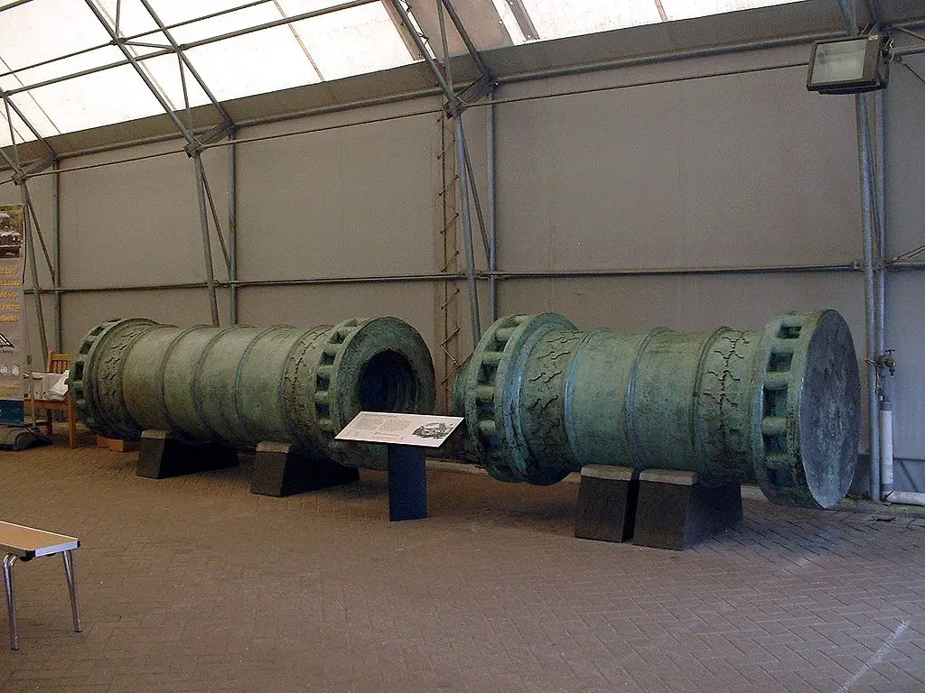 Urbano, el armero que fabricó el monstruoso cañón con el que los otomanos conquistaron Constantinopla
