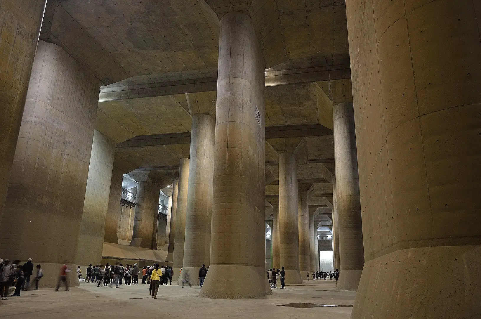 Catedral Subterránea de Tokio: El embalse subterráneo que salva a la ciudad japonesa de las inundaciones