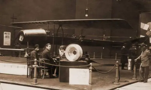 Henri Coandă: pionero de la aviación y creador del primer avión a reacción