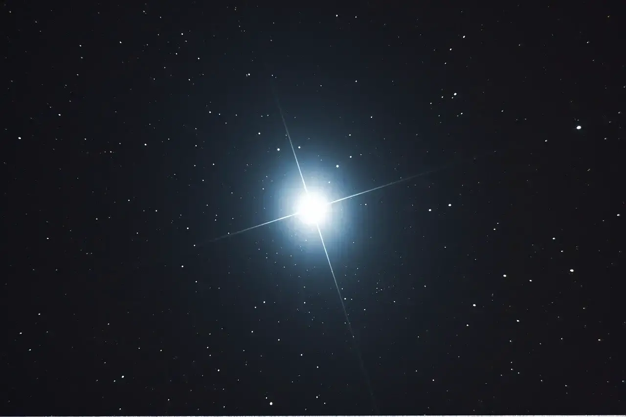 El misterioso Sirio, la estrella más brillante del cielo nocturno