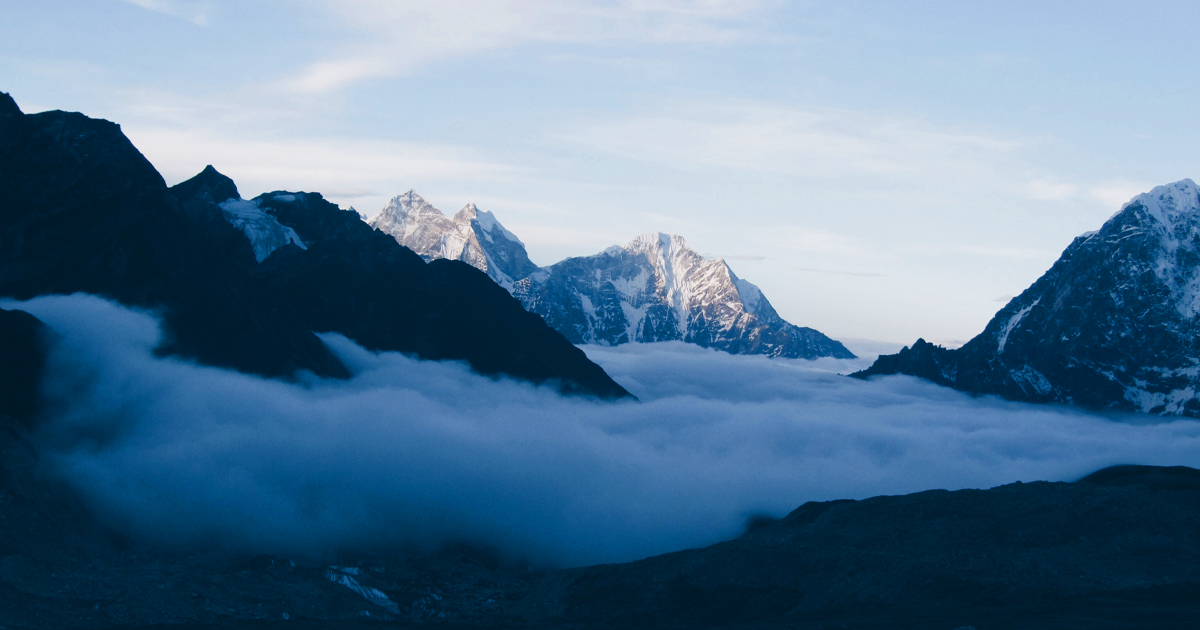 ¿Por qué hay ruidos aterradores por la noche en el Monte Everest? -Revista Interesante