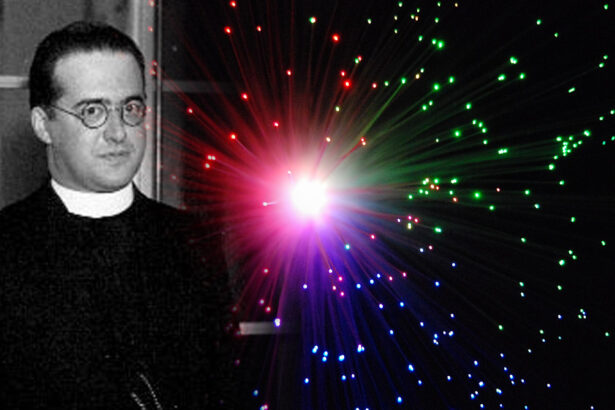Georges Lemaître: el sacerdote y físico que lanzó la teoría del Big Bang sobre el origen del Universo -Revista Interesante